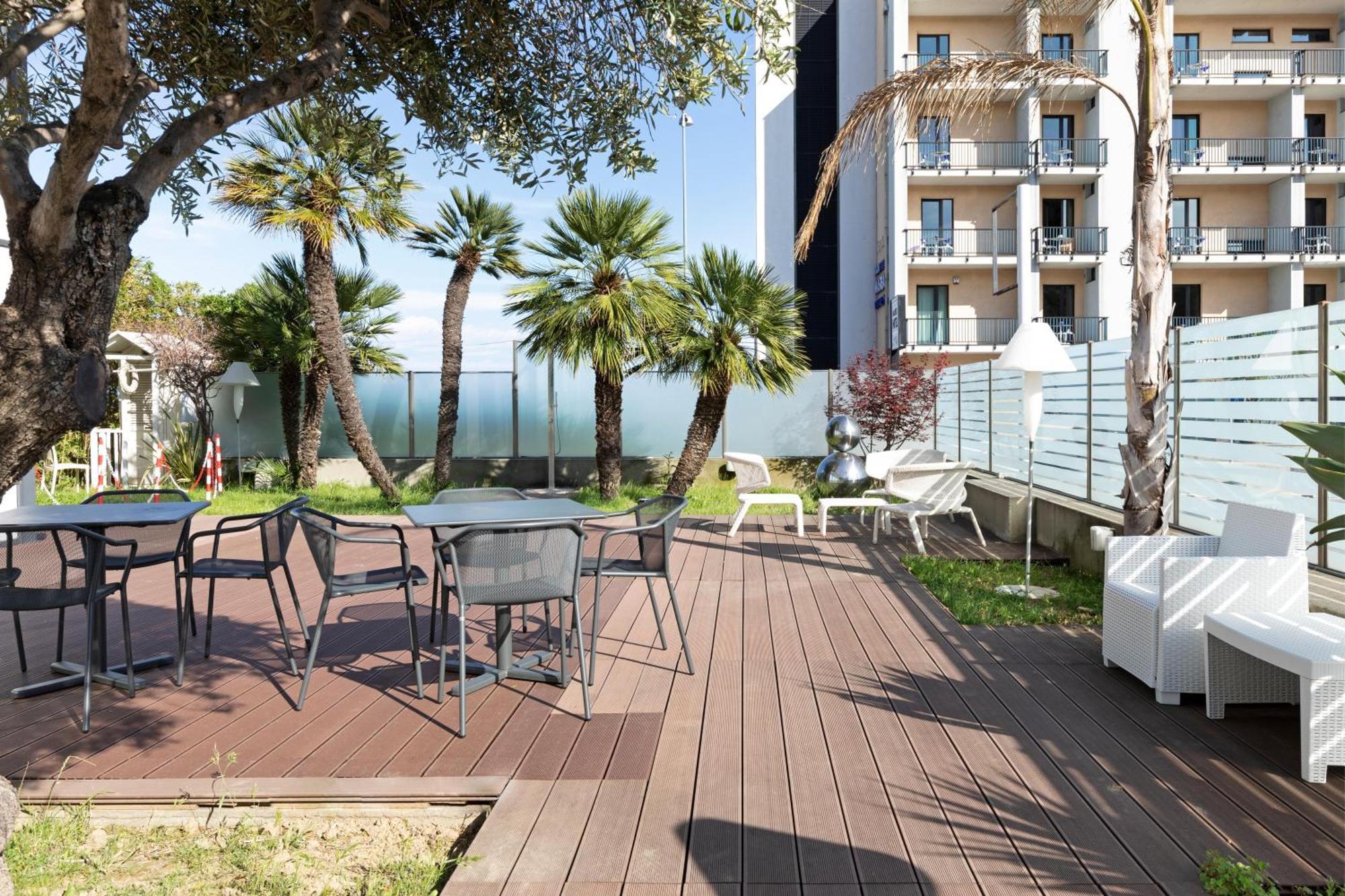 B&B Hotel סאבונה מראה חיצוני תמונה