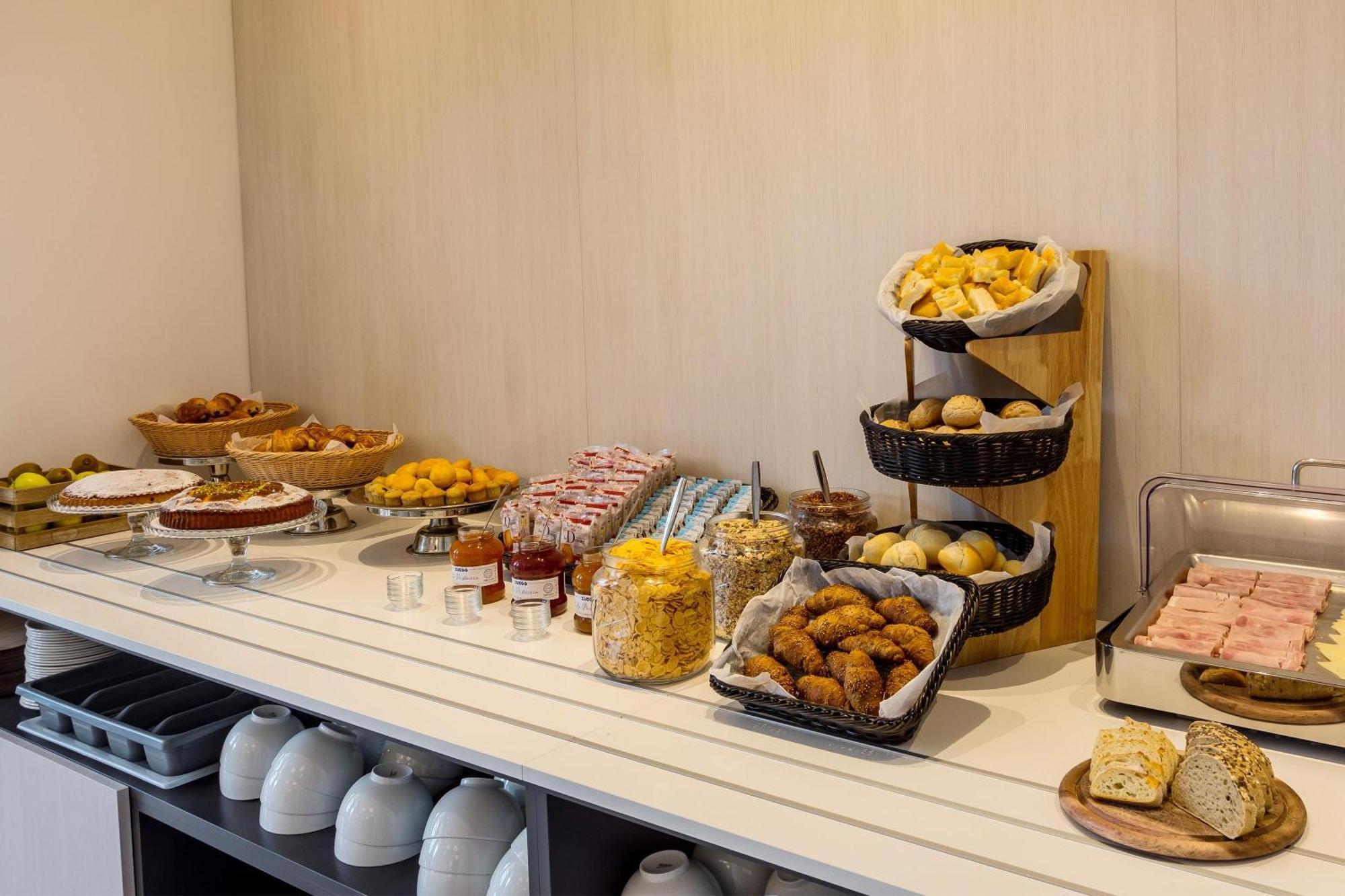 B&B Hotel סאבונה מראה חיצוני תמונה